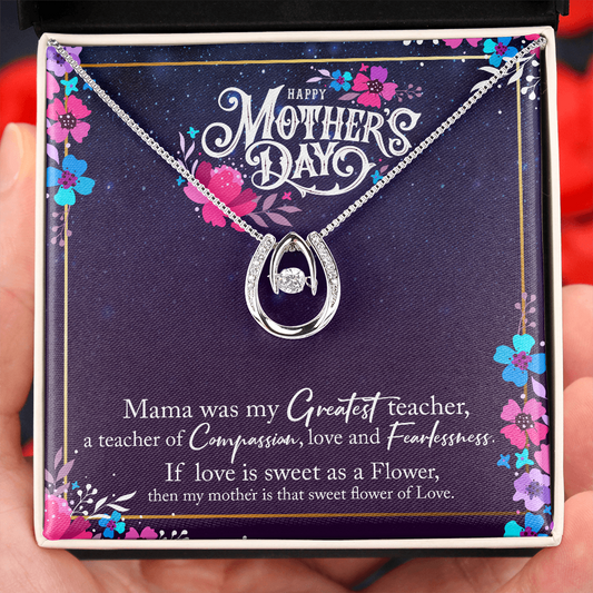 Lucky In Love Necklace - Sweet As A Flower