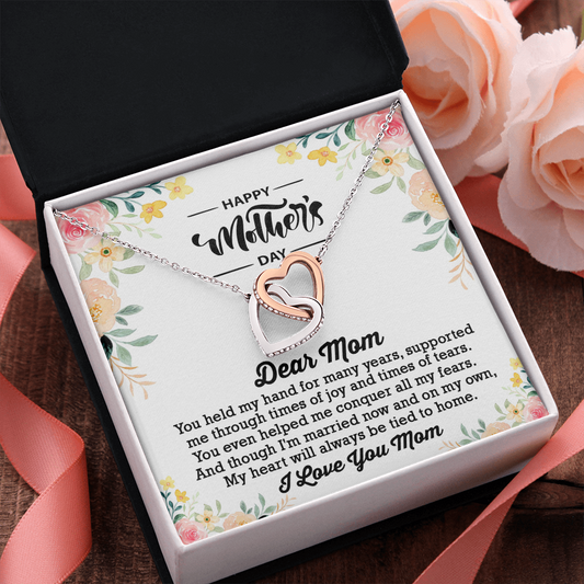 Interlocking Hearts Necklace - Happy Mother's Day